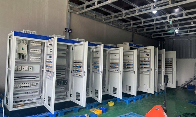 iêu chí lựa chọn kích thước tủ điện công nghiệp phù hợp