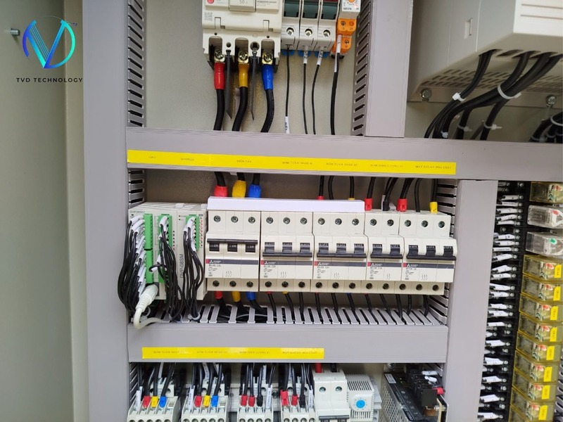 Mua tủ điện sản xuất theo yêu cầu tại TVD TECH