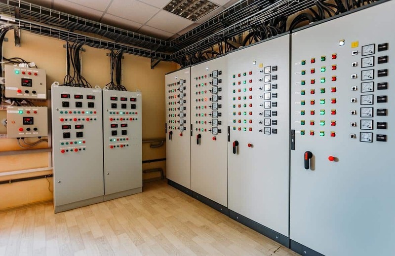 ông dụng tủ điện 3 pha công nghiệp