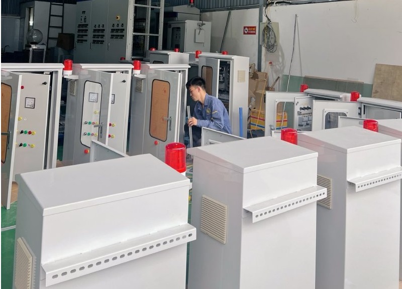 Các loại vỏ tủ điện công nghiệp được gia công hiện nay