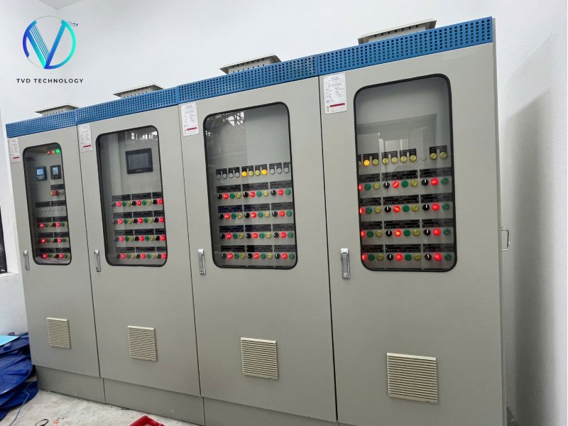 Vỏ tủ điện là gì?