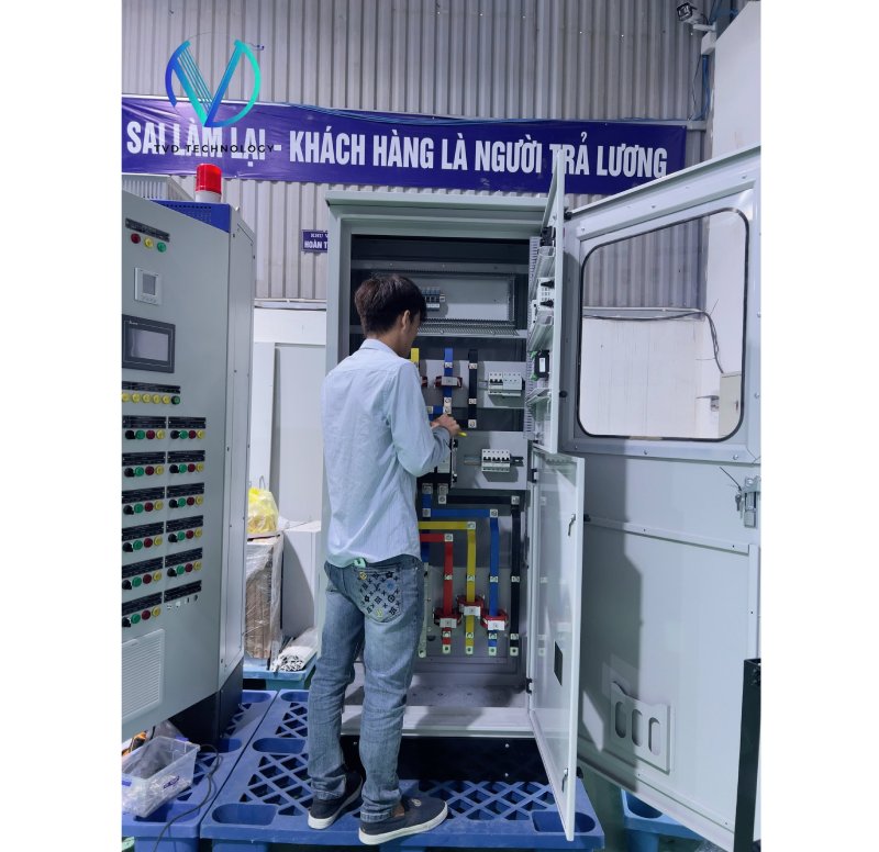 TVD TECH - Đơn vị thiết kế, lắp đặt tủ ATS uy tín