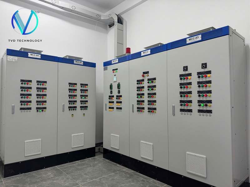 Đơn vị cung cấp và gia công tủ điện trong nhà theo yêu cầu